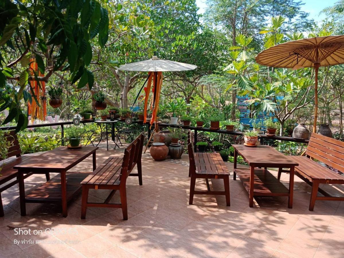Apartamento Farm Madame Fleur Cha-Am Exterior foto